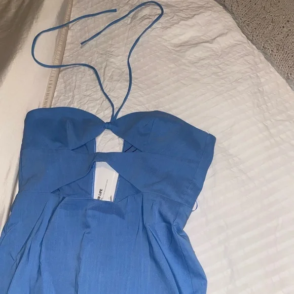 NEW cut out dress blue midi - Picture 3 of 3
